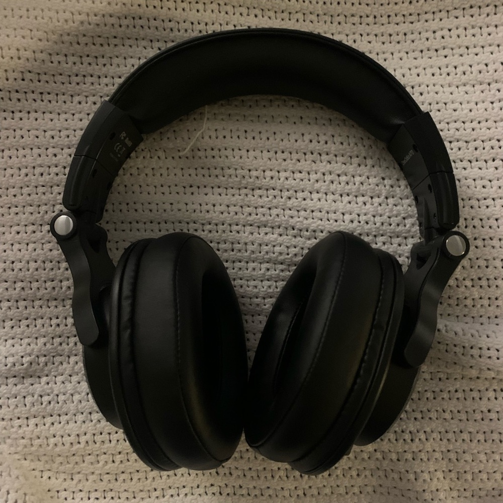 OneOdio A70 Headphones